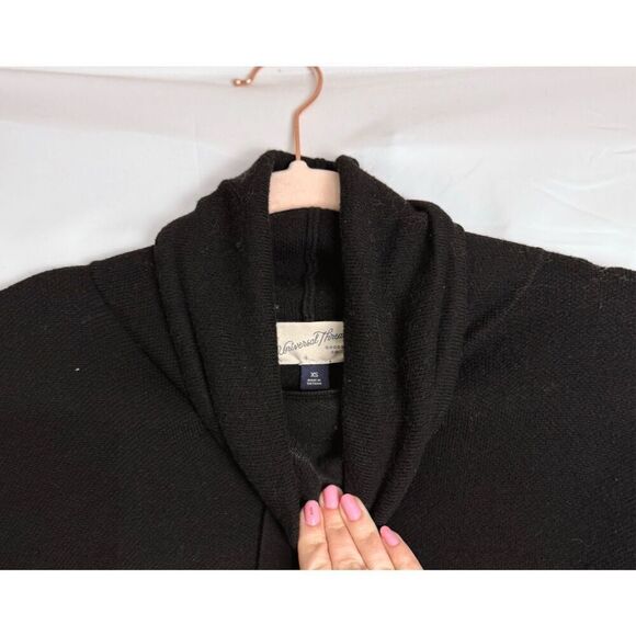 Universal Thread Sweatshirt - Picture 7 of 12